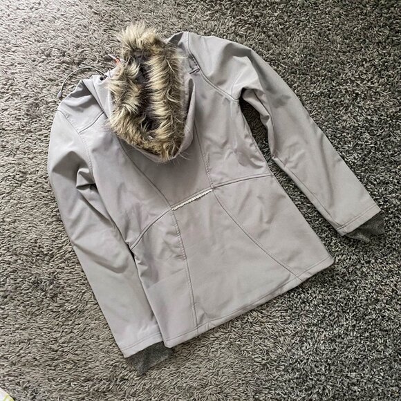 Mondetta Hooded Shell Jacket - Picture 2 of 5